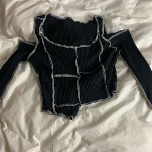 shein asymmetrical cold shoulder black cropped top